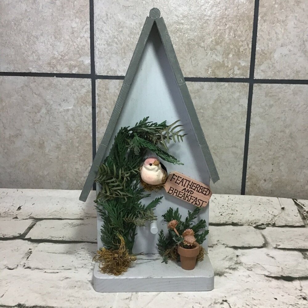Featherbed‎ And Breakfast Decorative Birdhouse Large 12” Wooden Hangable